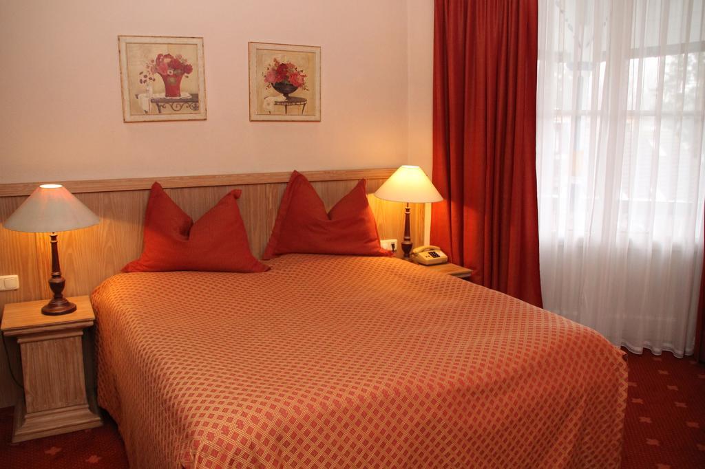 Romantik Im Hotel Villa Roehl 티멘도르프스트랜드 객실 사진