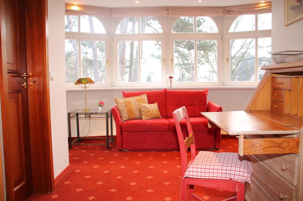 Romantik Im Hotel Villa Roehl 티멘도르프스트랜드 객실 사진