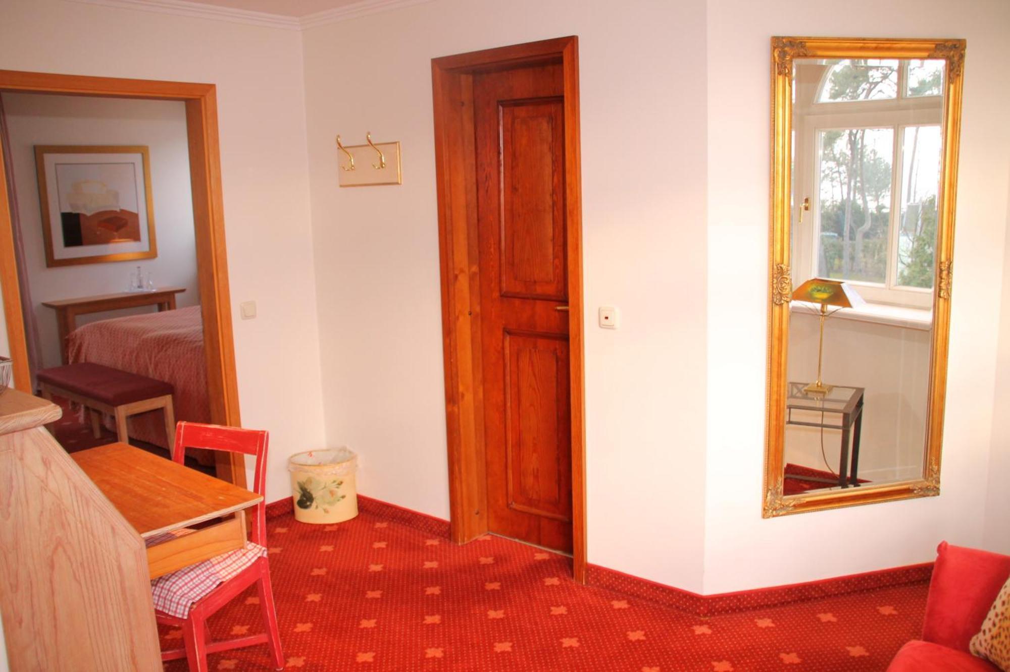 Romantik Im Hotel Villa Roehl 티멘도르프스트랜드 객실 사진