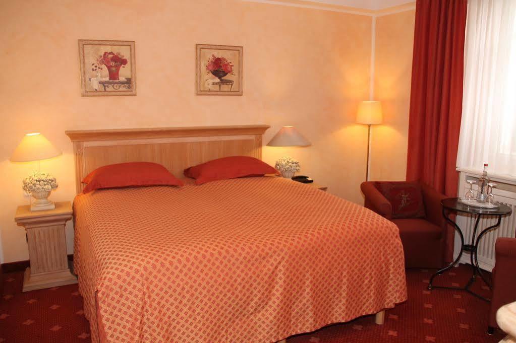 Romantik Im Hotel Villa Roehl 티멘도르프스트랜드 외부 사진
